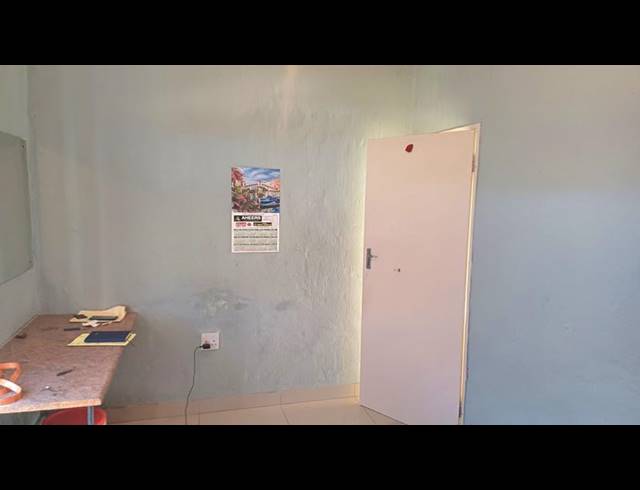 2 BEDROOM HOUSE FOR SALE IN BOMBAY HEIGHTS